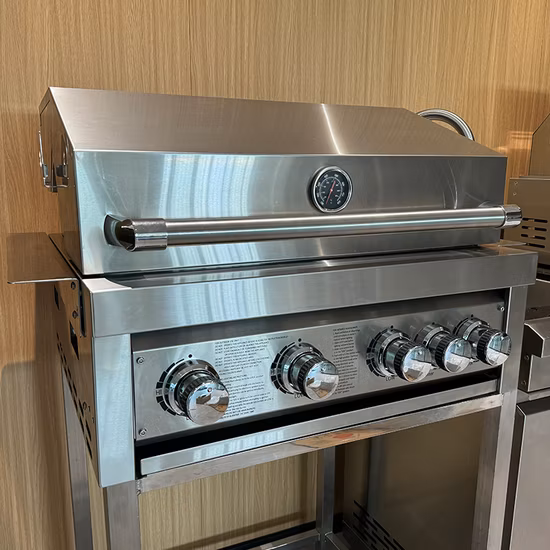 Einfache Anpassung, günstiger Edelstahl-Außengrill, großflächiger, eingebauter Gasgrill